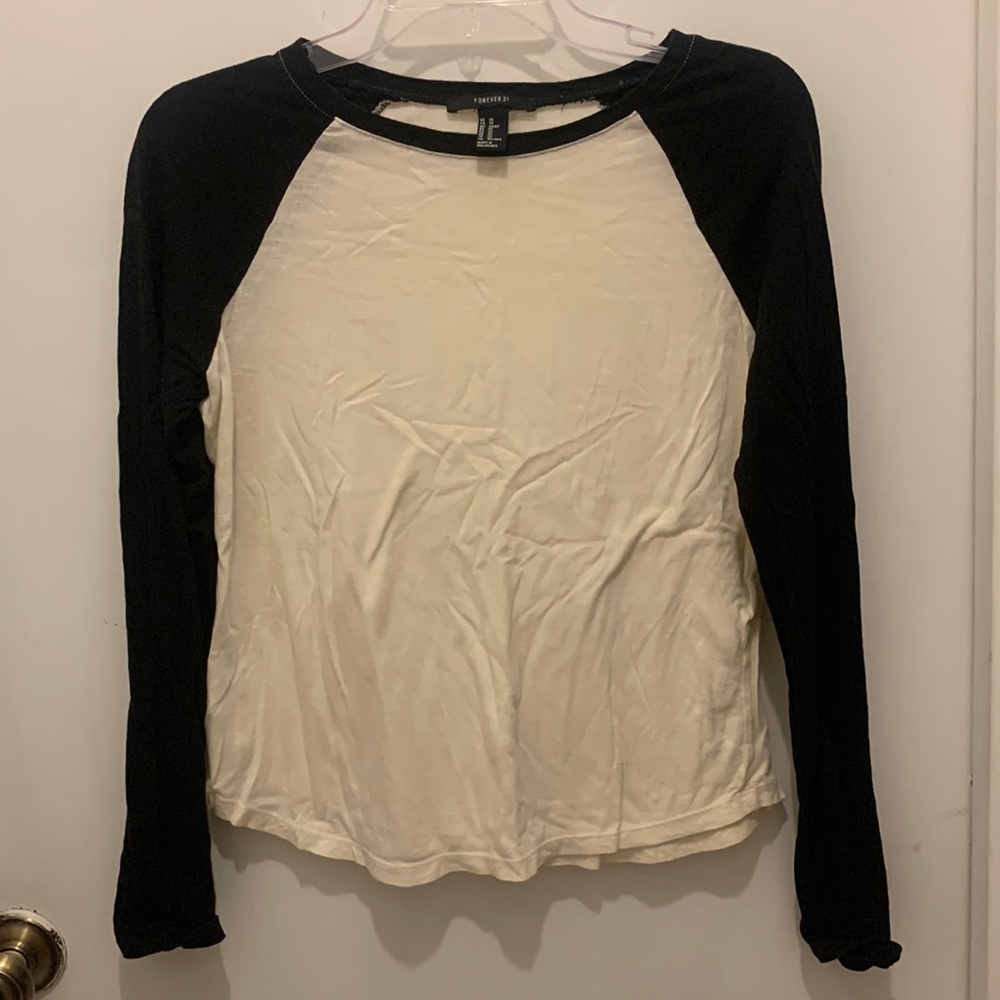 BASEBALL TEE